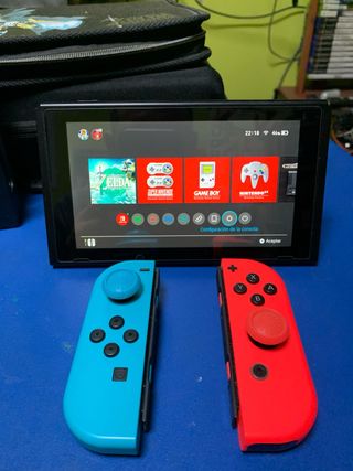 Consola Nintendo Switch HAC-001(01) Azul y Rojo