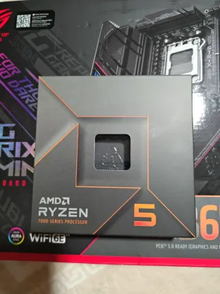 Placa Base ASUS ROG STRIX B650E-F GAMING WIFI