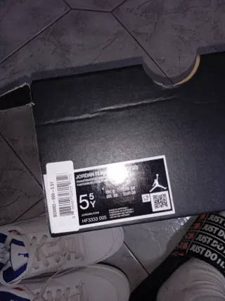 Scarpe Jordan Flight Court colore panna/Blu