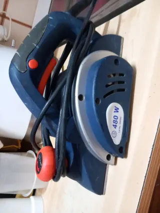 Cepillo lijador eléctrico