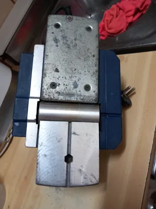 Cepillo lijador eléctrico