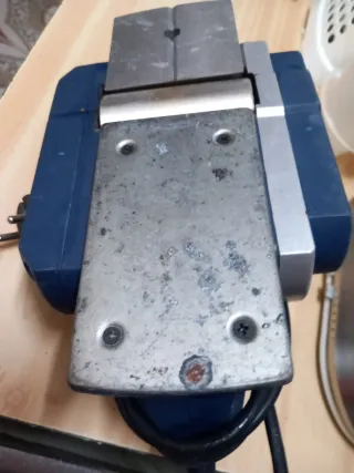 Cepillo lijador eléctrico