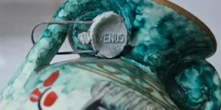 Vaso etnico decorato a mano