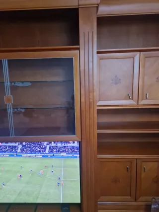 Mueble de comedor de madera