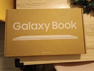 Samsung Galaxy Book 4 Plata