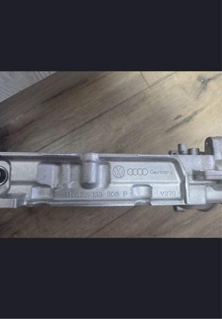 Carcasa árboles de levas ORIGINAL VAG 04B103308A
