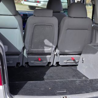 Volkswagen Touran 2011