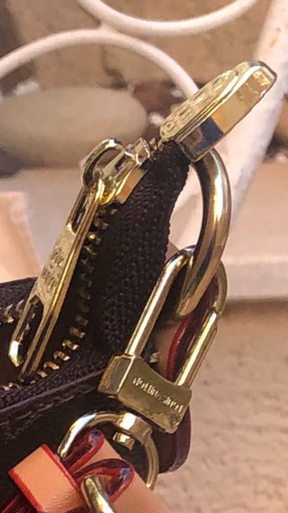 Bolso Louis Vuitton Marrón y Dorado