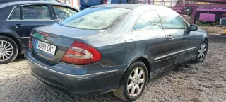 Mercedes-Benz  CLK 2004