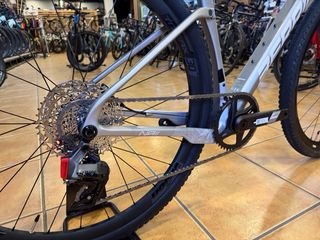 Gravel Berria NAII Gris Mate Talla S