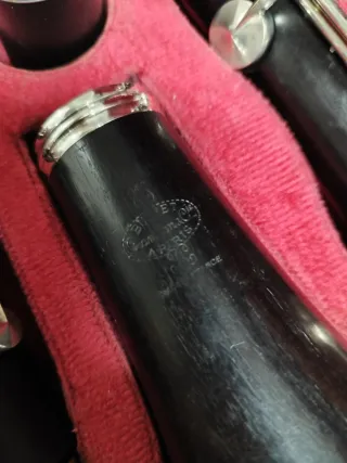 Clarinete Buffet E11
