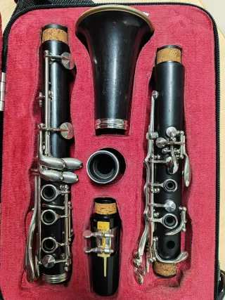 Clarinete Buffet E11