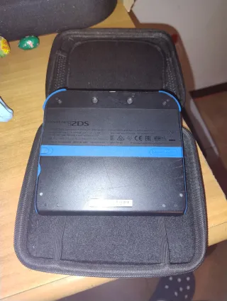Nintendo 2DS Blu