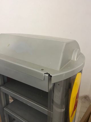 Nevera expositora Red Bull