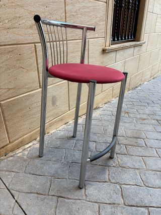 Sgabello alto Calligaris rosso e argento