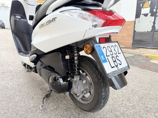 Yamaha D'elight 125 Blanca