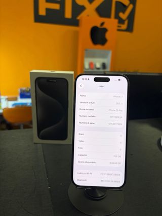 iPhone 15 Pro 256GB Titanio Nero