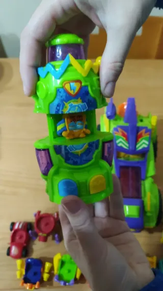 Superzings - Lote de Figuras y Vehículos