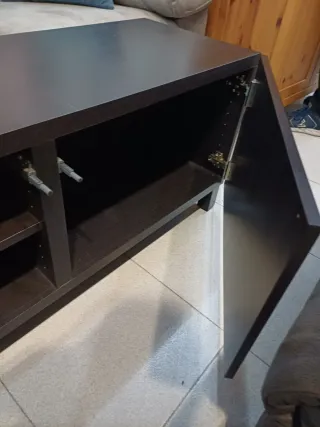 MUEBLE TV. BESTA WENGUE SEMINUEVO