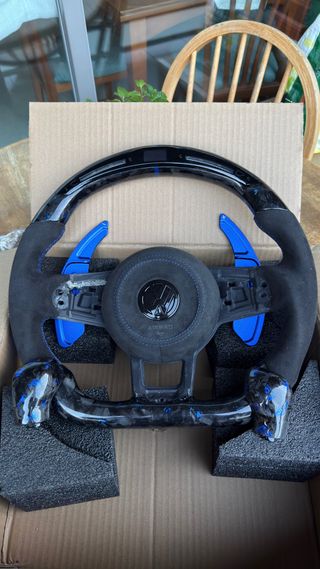 PACK VOLANTE VW CARBONO + LEVAS Y POMO CARBONO