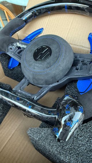 PACK VOLANTE VW CARBONO + LEVAS Y POMO CARBONO