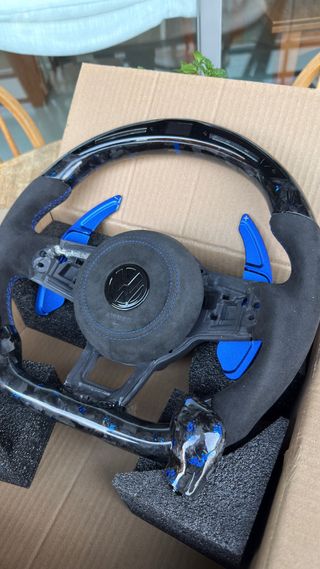 PACK VOLANTE VW CARBONO + LEVAS Y POMO CARBONO