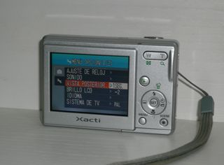 Cámara Digital Sanyo Xacti S60 6MP Plata