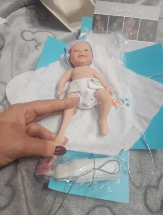 Muñeca Reborn silicona chico o chica