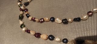 Collar perlas y piedras