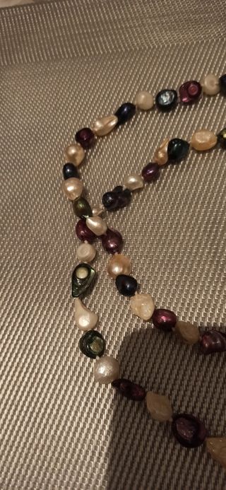 Collar perlas y piedras