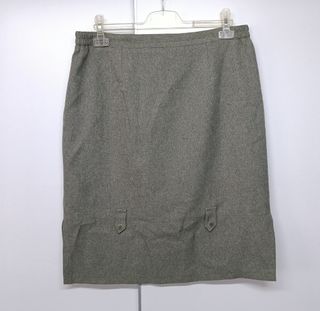 Falda Clásica Christian Lay Gris Caqui Talla 48