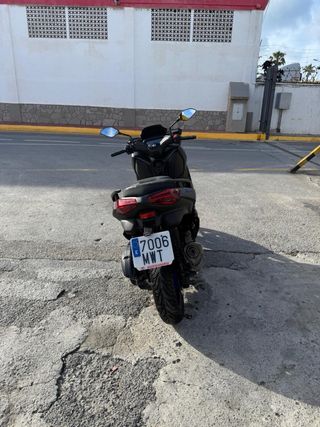 Xmax 125 2024/2025 con extras