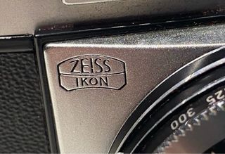 Cámara fotografica Zeiss Ikon Contina. Años 60
