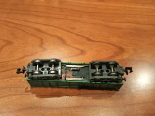 Vagón mercancías escala N verde