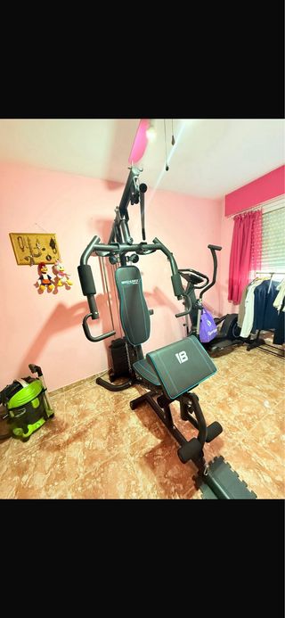 Máquina Multiestación Behumax 400