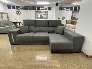 Sofá modelo Óscar Arcon y 2 Puff 3 COLORES!!!!!