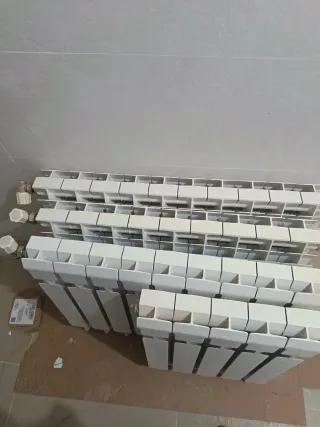 Radiadores de aluminio blancos 5€elemento