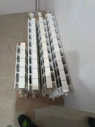 Radiadores de aluminio blancos 5€elemento