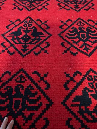 Alfombra tejida Balcánica / Albanesa