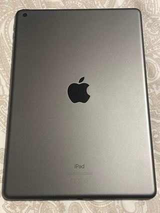 Apple iPad 8.ª Generación NEGOCIABLE. URGE VENTA