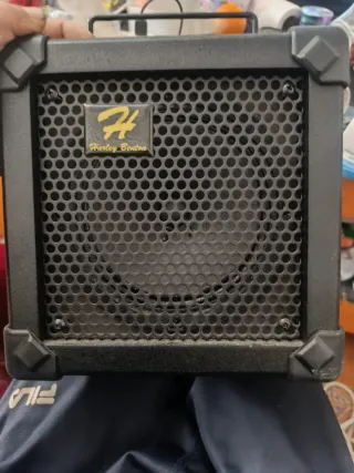 Amplificador Harley Benton CG-10X