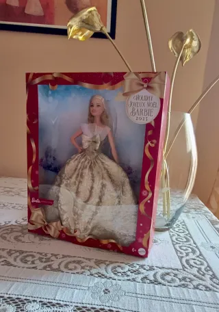 Barbie Signature Magia delle Feste 2025