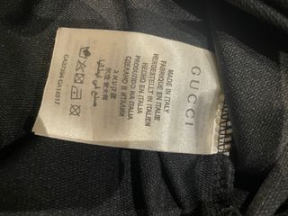 Sudadera Gucci Negra con Zapatillas