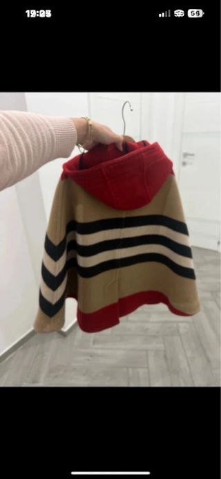 Mantella con cappuccio Burberry