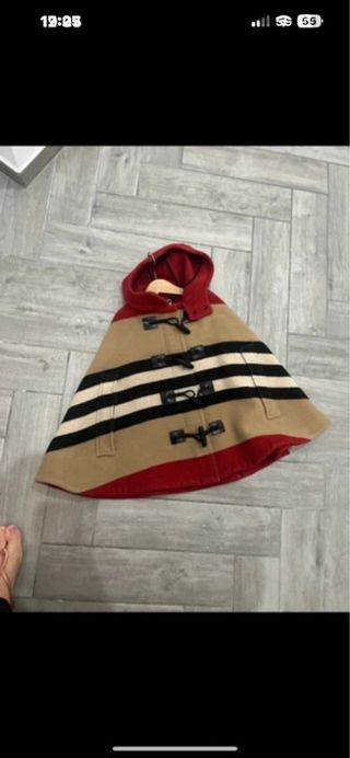 Mantella con cappuccio Burberry