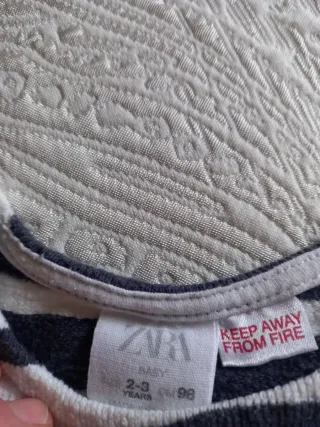 Conjunto niño 2-3 años: Chaqueta, Camiseta y Panta