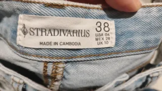 Falda vaquera Stradivarius T.38