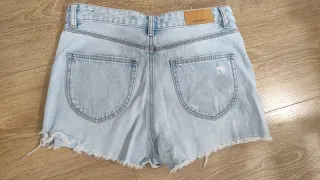 Falda vaquera Stradivarius T.38