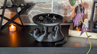 Prato Gato Gótico Preto