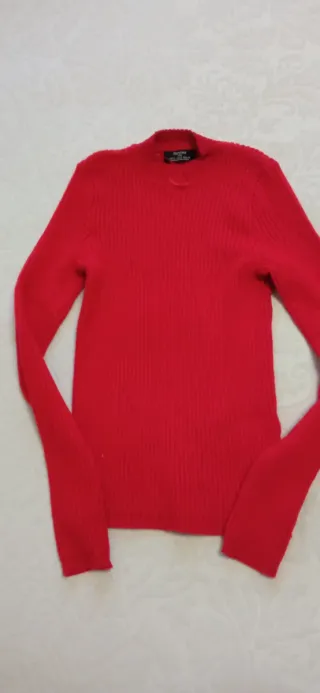 Jersey Bershka rojo mujer